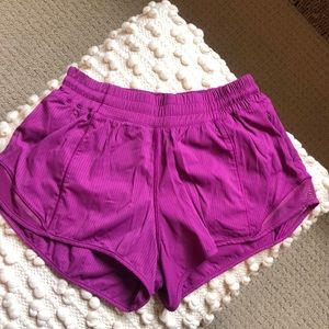Lululemon Hotty Hot shorts!